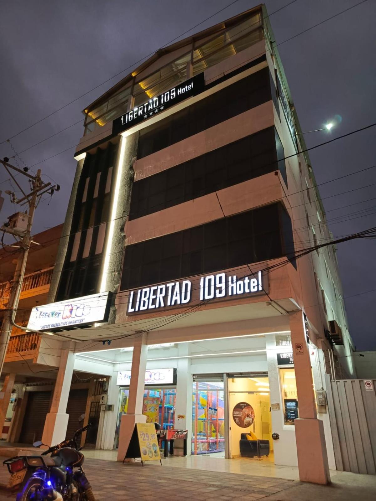 Libertad 109 Hotel Con Generador Electrico La Libertad Zewnętrze zdjęcie